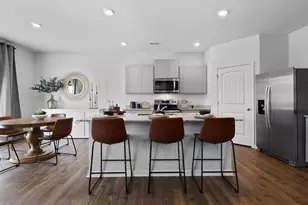 8193 Elkhorn Dr, Fairburn, GA 30213 - Photo 5