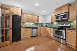 15895 Henderson Rd, Alpharetta, GA 30004 - Photo 49