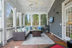 1165 Bluffhaven Way NE, Atlanta, GA 30319 - Photo 35