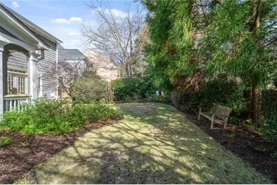 1165 Bluffhaven Way NE, Atlanta, GA 30319 - Photo 39