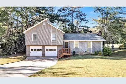 450 Valley Woods Circle SE, Conyers, GA 30094 - Photo 1