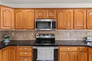 4984 Poplar Springs Cir, Gainesville, GA 30507 - Photo 9