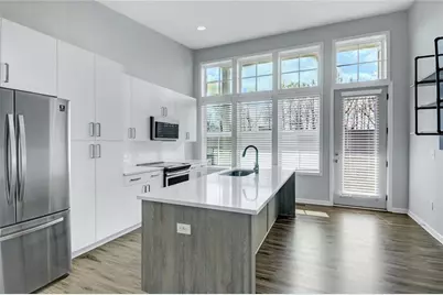 900 Brees Court NW, Atlanta, GA 30318 - Photo 3