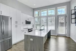 900 Brees Ct NW, Atlanta, GA 30318 - Photo 3