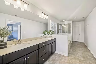 7895 Crownpoint Drive, Alpharetta, GA 30005 - Photo 5