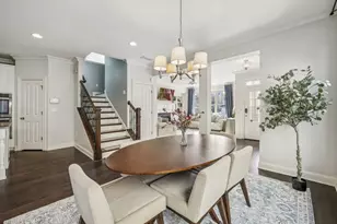 7895 Crown Point Dr, Alpharetta, GA 30005 - Photo 17