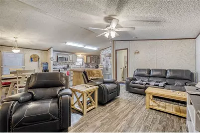 815 Cambridge Parkway, Hampton, GA 30228 - Photo 5