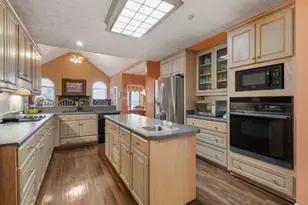 536 Peachtree Rd, Hoschton, GA 30548 - Photo 7