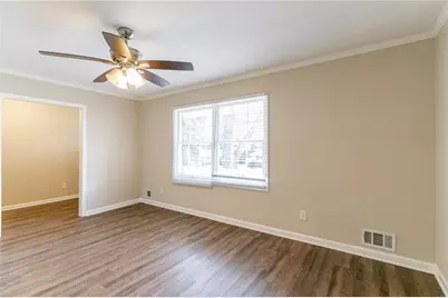 929 Pine Roc Drive, Stone Mountain, GA 30083 - Photo 9