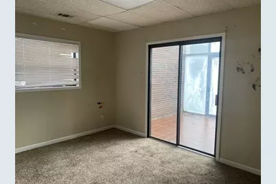 3958 Cotswold Drive SW, Lilburn, GA 30047 - Photo 17