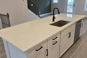 400 Elise Wy, Lawrenceville, GA 30045 - Photo 5