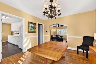 601 Ridgewood Avenue, Gainesville, GA 30501 - Photo 15