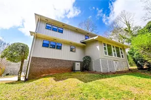 1297 Lake Shore Cir, Gainesville, GA 30501 - Photo 15