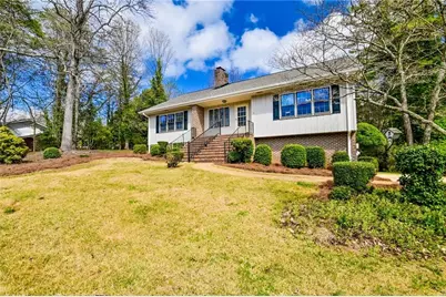 1297 Lakeshore Circle, Gainesville, GA 30501 - Photo 7