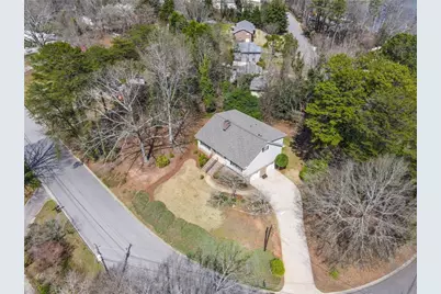 1297 Lakeshore Circle, Gainesville, GA 30501 - Photo 17