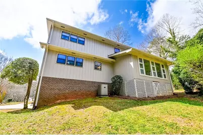 1297 Lakeshore Circle, Gainesville, GA 30501 - Photo 11