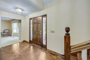 2585 Bridgewater Cir, Gainesville, GA 30506 - Photo 7