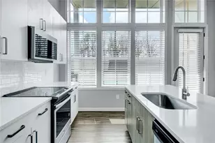 900 Brees Ct NW, Atlanta, GA 30318 - Photo 13