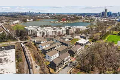 900 Brees Court NW, Atlanta, GA 30318 - Photo 31