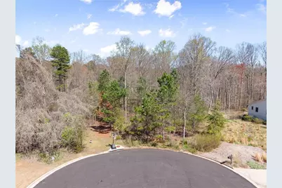 4055 Vintage Court, Cumming, GA 30041 - Photo 5