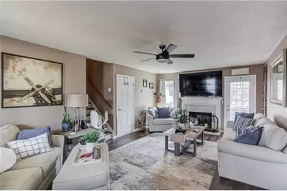 1521 Hunters Cove, Auburn, GA 30011 - Photo 5