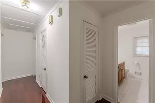 2110 La Vista Cir, Hapeville, GA 30354 - Photo 27