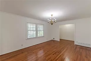 2110 La Vista Cir, Hapeville, GA 30354 - Photo 21