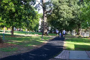 2110 La Vista Cir, Hapeville, GA 30354 - Photo 63