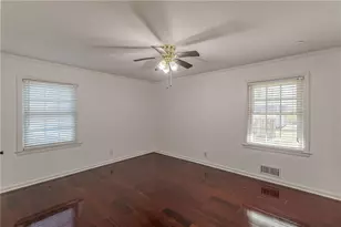 2110 La Vista Cir, Hapeville, GA 30354 - Photo 45