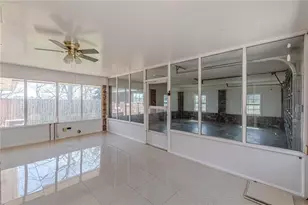 2110 La Vista Cir, Hapeville, GA 30354 - Photo 5