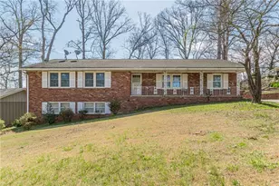 2110 La Vista Cir, Hapeville, GA 30354 - Photo 1