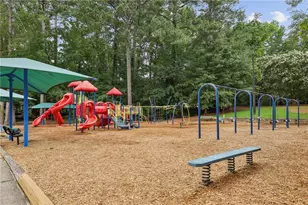 620 Lake Medlock Ct, Alpharetta, GA 30022 - Photo 61