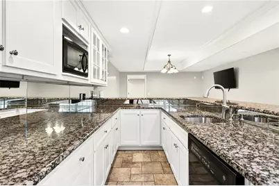 620 Lake Medlock Court, Alpharetta, GA 30022 - Photo 35