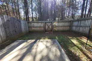 5163 Madeline Pl, Stone Mountain, GA 30083 - Photo 17