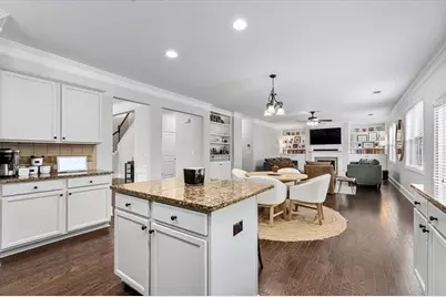 556 Olympic Way, Acworth, GA 30102 - Photo 11