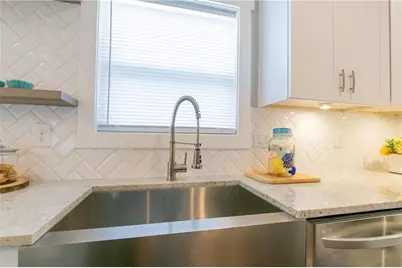 202 Haygood Avenue SE, Atlanta, GA 30315 - Photo 7