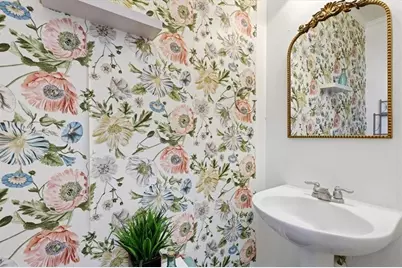 1076 N Village Drive, Decatur, GA 30032 - Photo 17