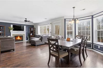 303 Crestworth Crossing, Powder Springs, GA 30127 - Photo 11