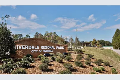 9046 Homewood Drive, Riverdale, GA 30274 - Photo 3