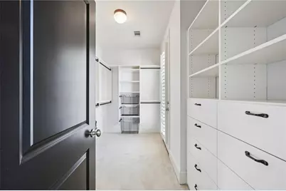 9030 Riverbend Manor, Alpharetta, GA 30022 - Photo 17