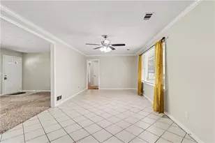 727 S Carter Dr, Jonesboro, GA 30236 - Photo 15