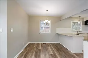 1077 Curtis Dr, Forest Park, GA 30297 - Photo 17