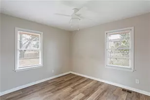 1077 Curtis Dr, Forest Park, GA 30297 - Photo 19