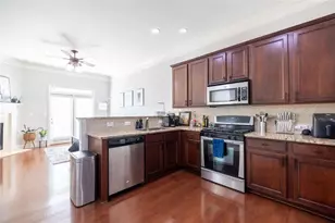 2028 Cobblestone Cir NE, Atlanta, GA 30319 - Photo 3