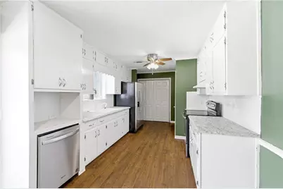 4474 Sardis Drive, Gainesville, GA 30506 - Photo 9