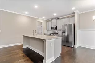 5984 Spring Way, Stonecrest, GA 30038 - Photo 9