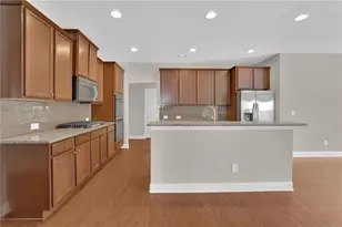 1710 Eastbrooke Pl, Suwanee, GA 30024 - Photo 11