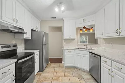 1496 Arnold Drive, Lawrenceville, GA 30043 - Photo 7