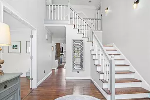 3373 Lake Crest Ln NE, Roswell, GA 30075 - Photo 9