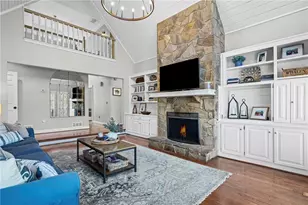 3373 Lake Crest Ln NE, Roswell, GA 30075 - Photo 15